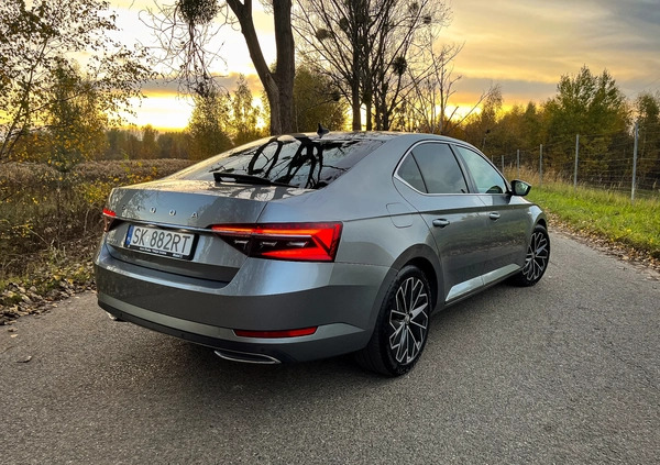 Skoda Superb cena 89900 przebieg: 220000, rok produkcji 2019 z Bytom małe 466